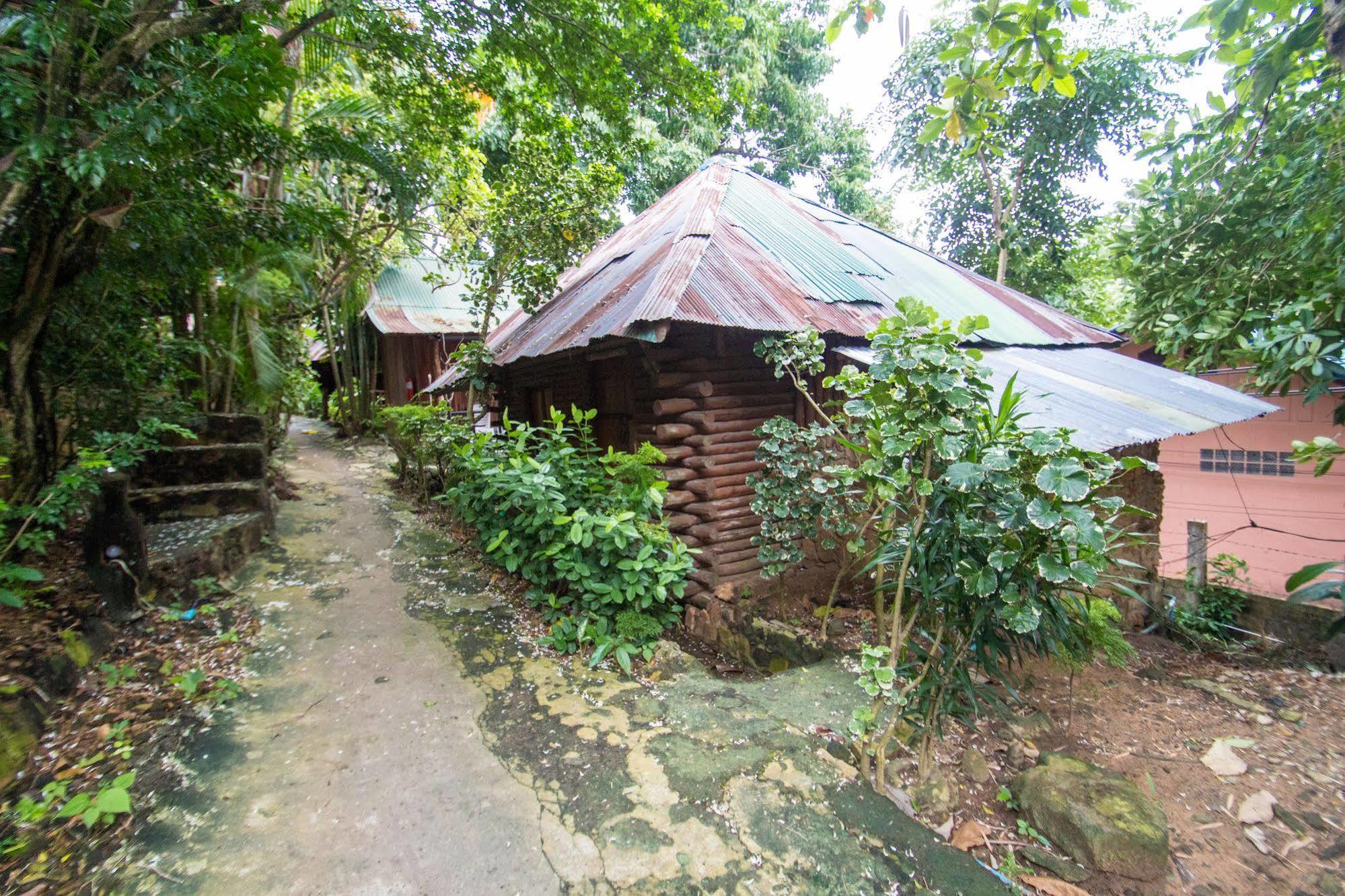 Tropical Garden Bungalow جزيرة في في المظهر الخارجي الصورة